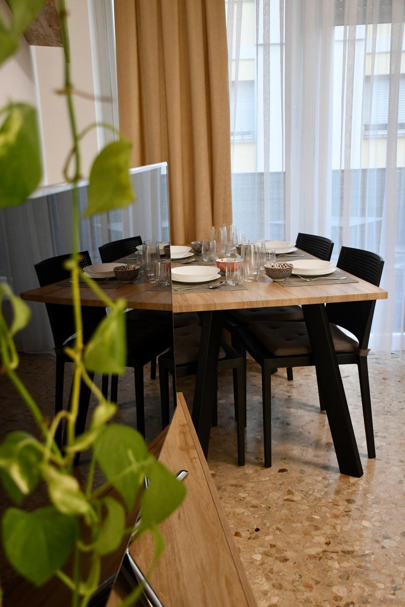 Ampio Trilocale A Udine Centro Apartment ภายนอก รูปภาพ