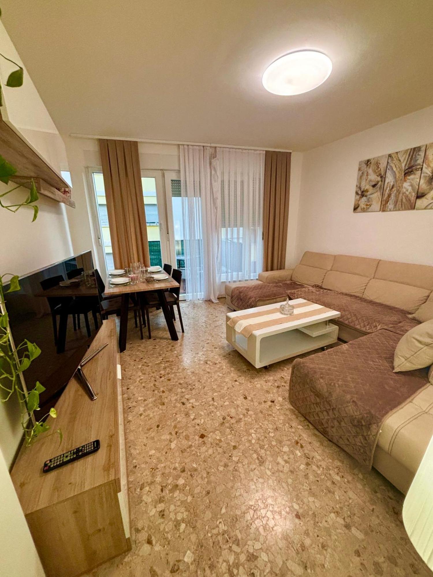 Ampio Trilocale A Udine Centro Apartment ภายนอก รูปภาพ